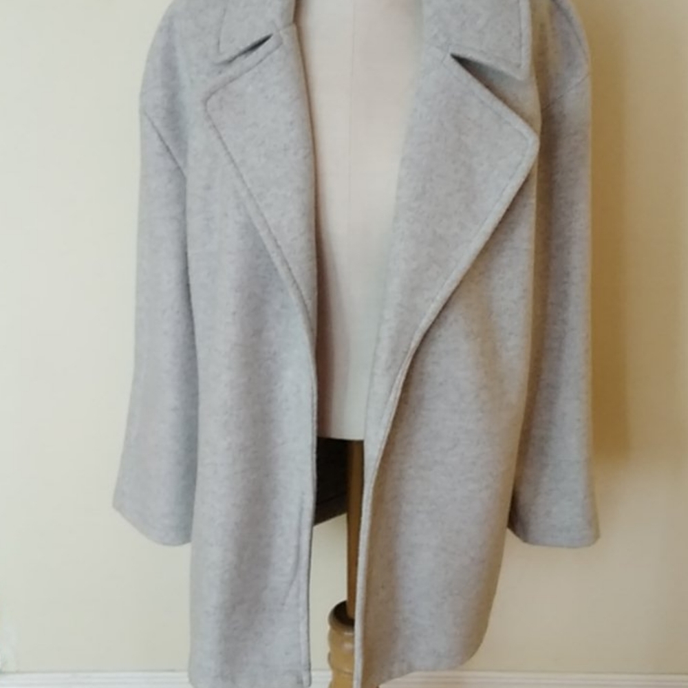 Zara Coat - Size Large - Picture 3 of 7